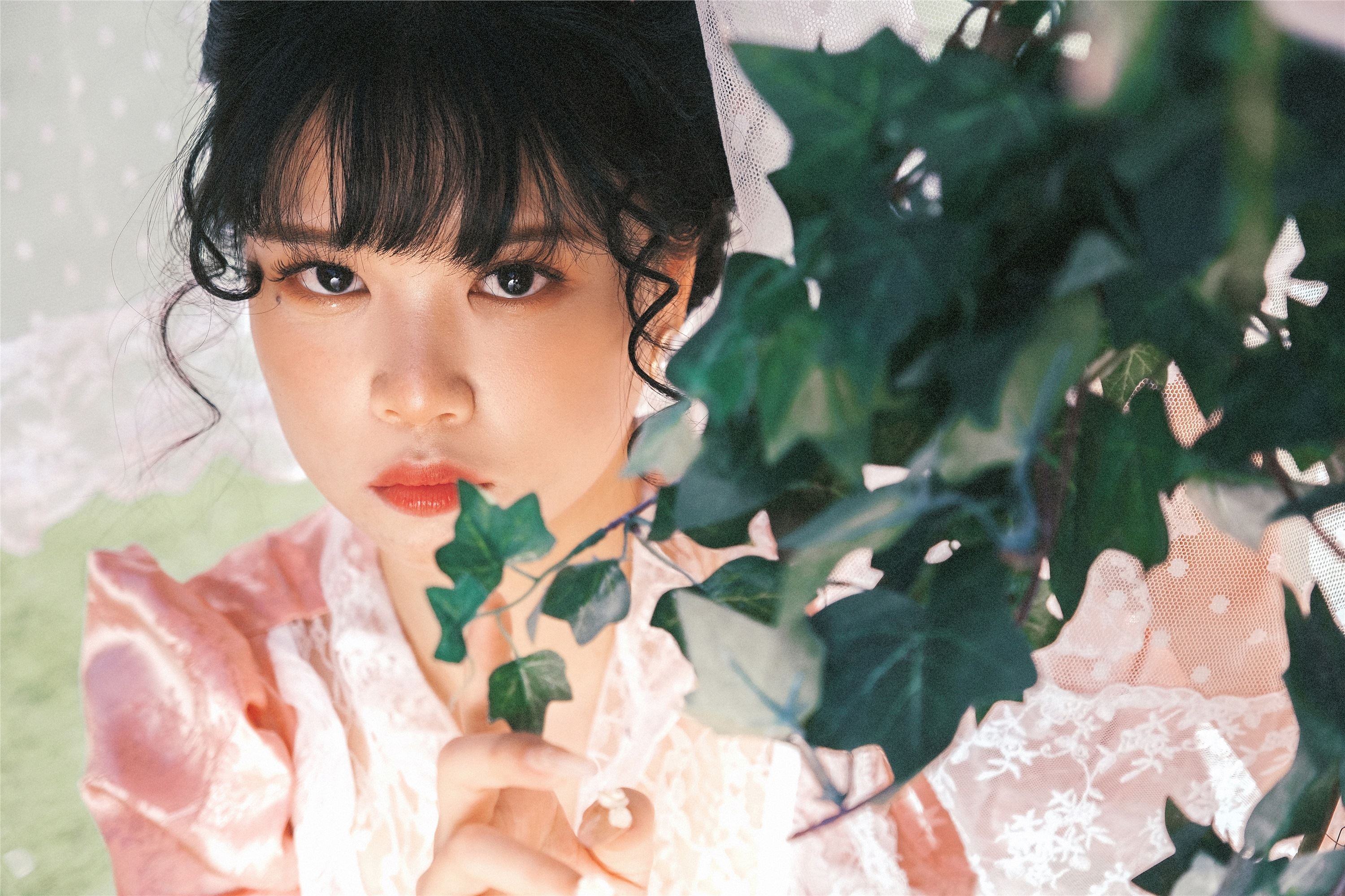 YITUYU艺图语 2025.01.22 少女的梦里 张张